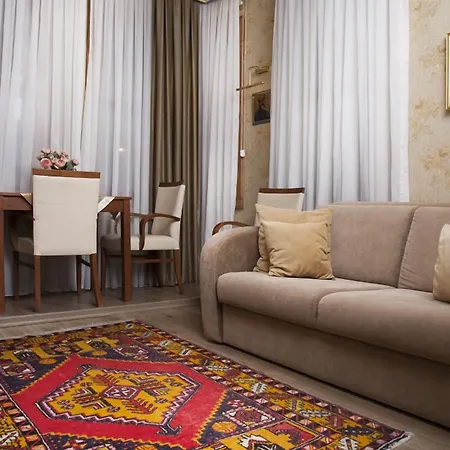 スルタンアフメット スイーツ 4*