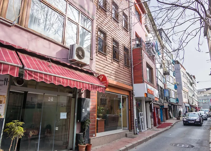 Отель Sultanahmet 4*